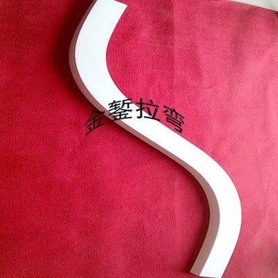 100*50鋁方通S形拉彎